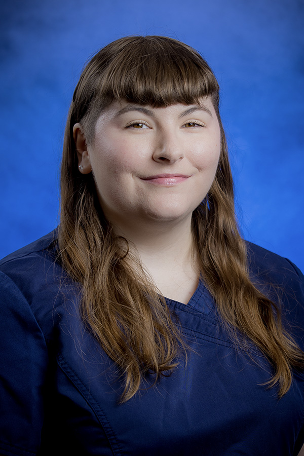 Brooke Newell Headshot