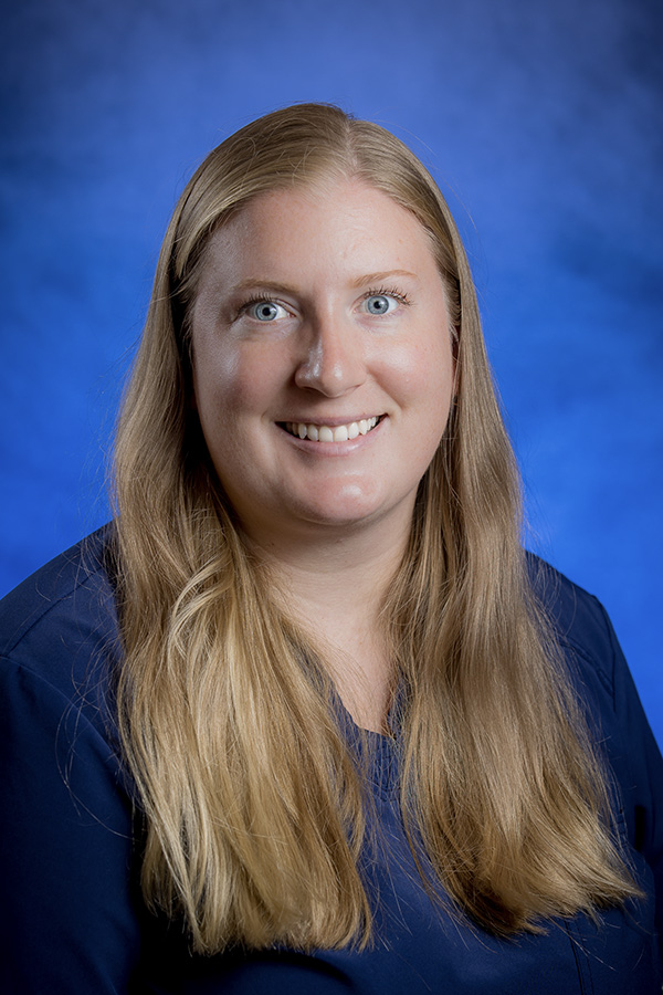 Kelly Kobielski Headshot